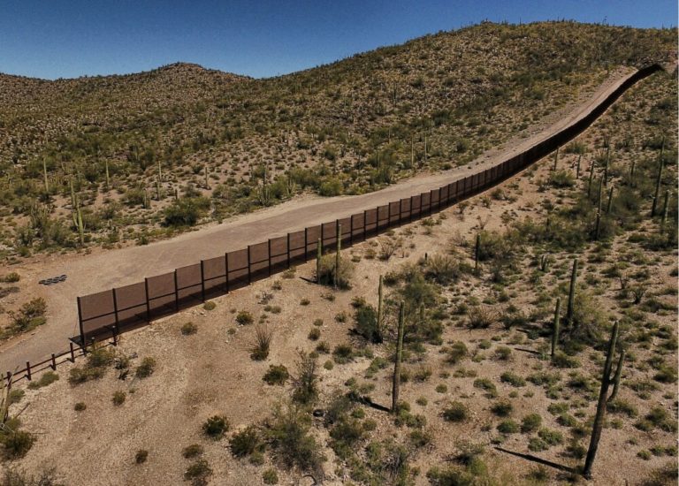 Menores migrantes de Atlixco son abandonados en la frontera con Arizona