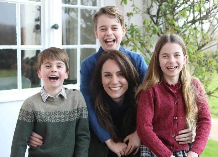 Kate Middleton admite haber editado fotografía en medio de especulaciones por su estado de salud