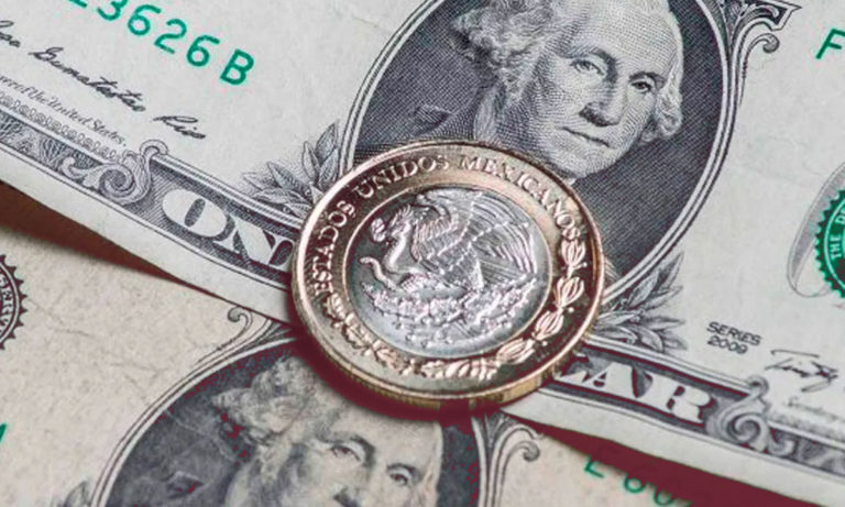 Peso toca su mejor nivel contra el dólar desde finales de julio de 2023