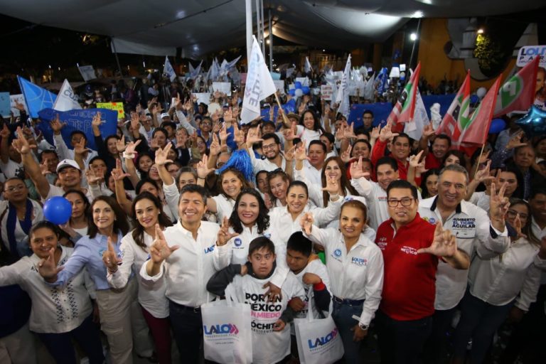 Néstor Camarillo llama a la unidad para ganar en beneficio de puebla