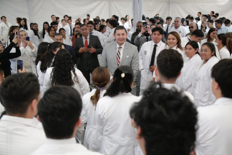 Armenta generará alianza con IMSS Bienestar y República Sana para fortalecer sector salud en Puebla