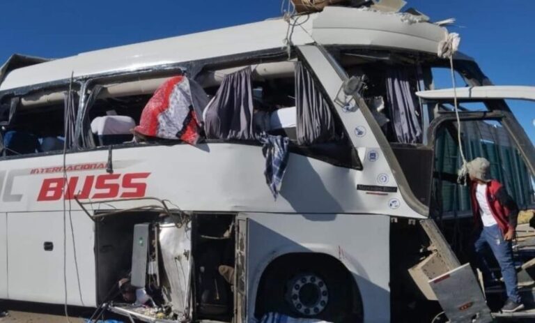 Accidente de autobús en carretera de Bolivia deja 16 muertos