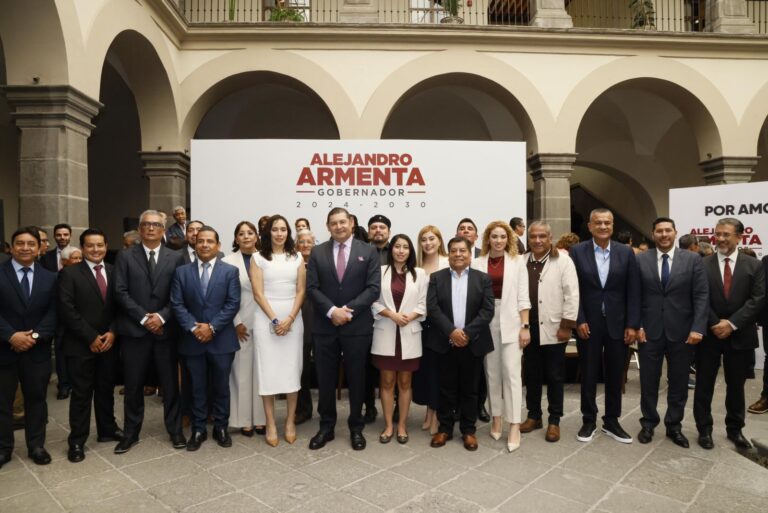 Alejandro Armenta presenta gabinete “incluyente”; anuncia 18 nuevos nombramientos   