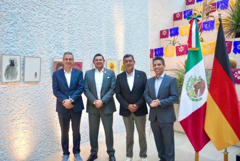 Sergio Salomón, Alejandro Armenta y Pepe Chedraui promueven cooperación comercial con Volkswagen