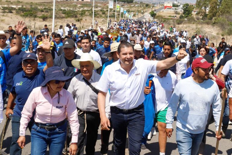 La faena simbólica: Armenta y BUAP, el compromiso