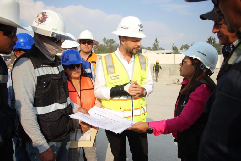 Supervisa ayuntamiento de Puebla construcción del Mercado San Ramón