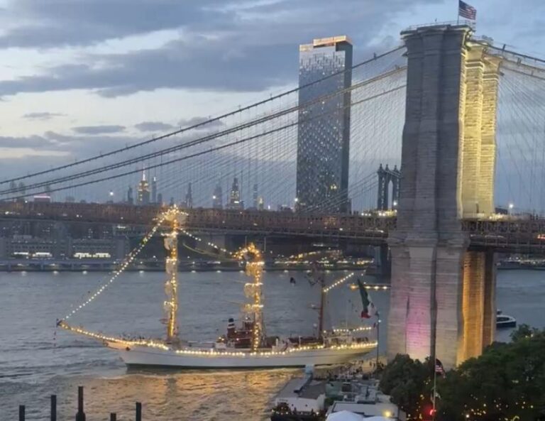 Piloto de Nueva York dirigía maniobras de Buque Cuauhtémoc en accidente: SEMAR