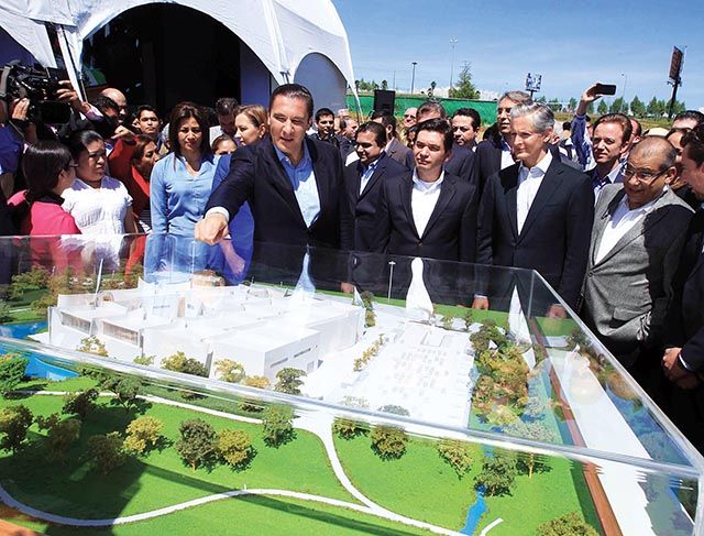 El demencial saqueo del morenovallismo