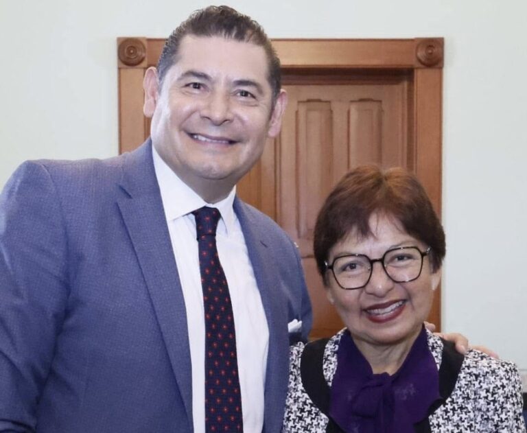Gobierno de Puebla y BUAP ofrecen Plan Becas para jóvenes poblanos
