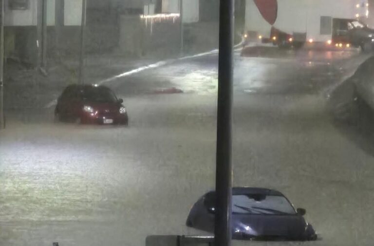 Intensas lluvias en Querétaro dejan dos muertos