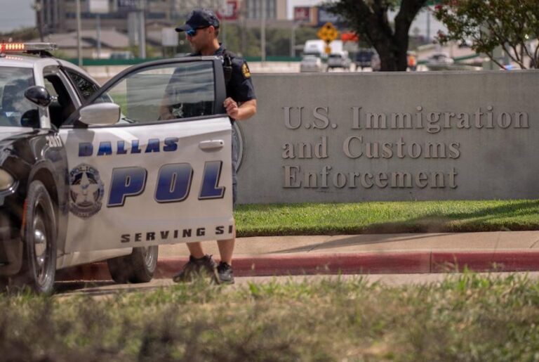 Sheinbaum exige a EEUU investigar muerte de mexicano tras tiroteo del ICE en Dallas