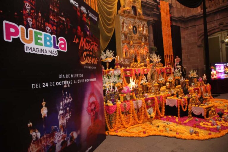 Presenta ayuntamiento de Puebla actividades de temporada de Día de Muertos 2025