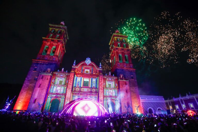 De los ángeles al espectáculo: la otra fundación de Puebla