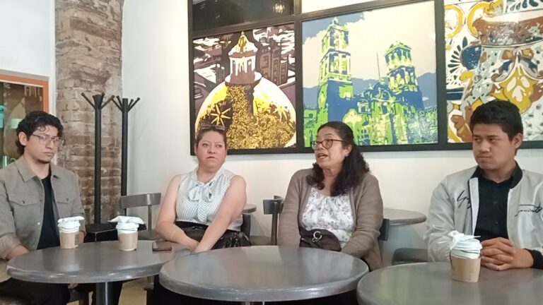 Vecinos de Xonaca acusan abandono de calles e inseguridad en Puebla capital
